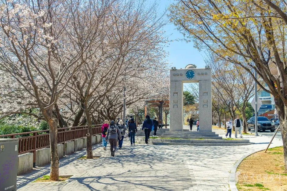 문탠로드